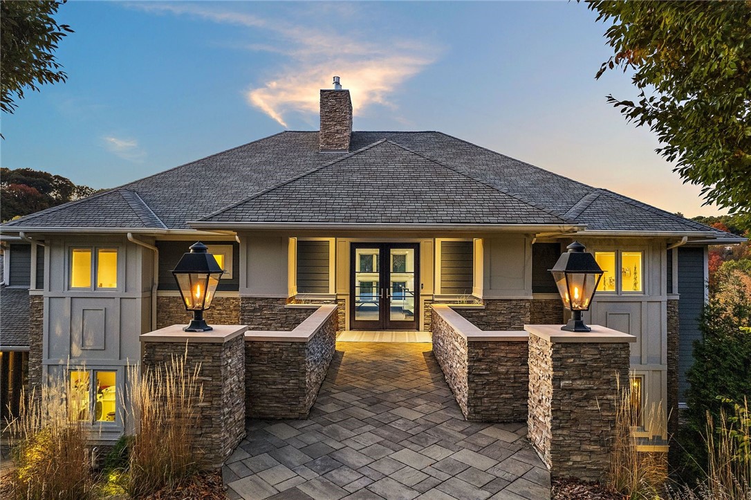 535 Macleod Drive