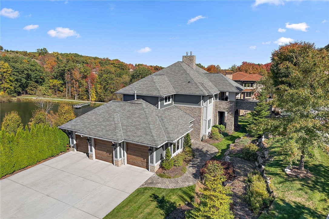 535 Macleod Drive