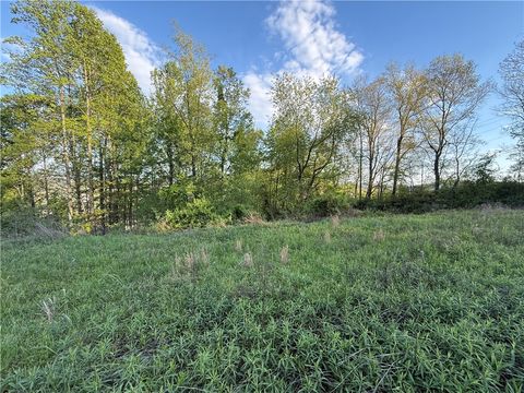 139 Crystal Dr White Twp PA 15701
