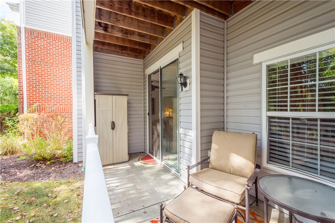 Ohio Twp, Pennsylvania 15143, United States, 2 Bedrooms Bedrooms, ,2 BathroomsBathrooms,Residential,Active,213972