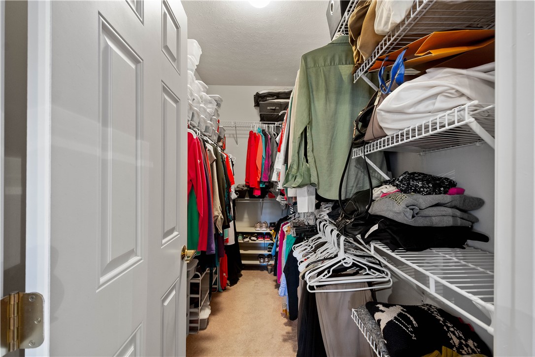 Ohio Twp, Pennsylvania 15143, United States, 2 Bedrooms Bedrooms, ,2 BathroomsBathrooms,Residential,Active,213972