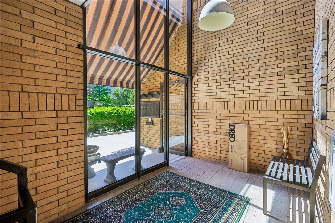 305 Hay Street 3-B