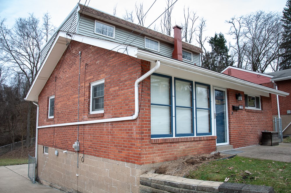 Wilkins Twp, Pennsylvania 15235, United States, 3 Bedrooms Bedrooms, ,2 BathroomsBathrooms,Residential,Contingent,78511