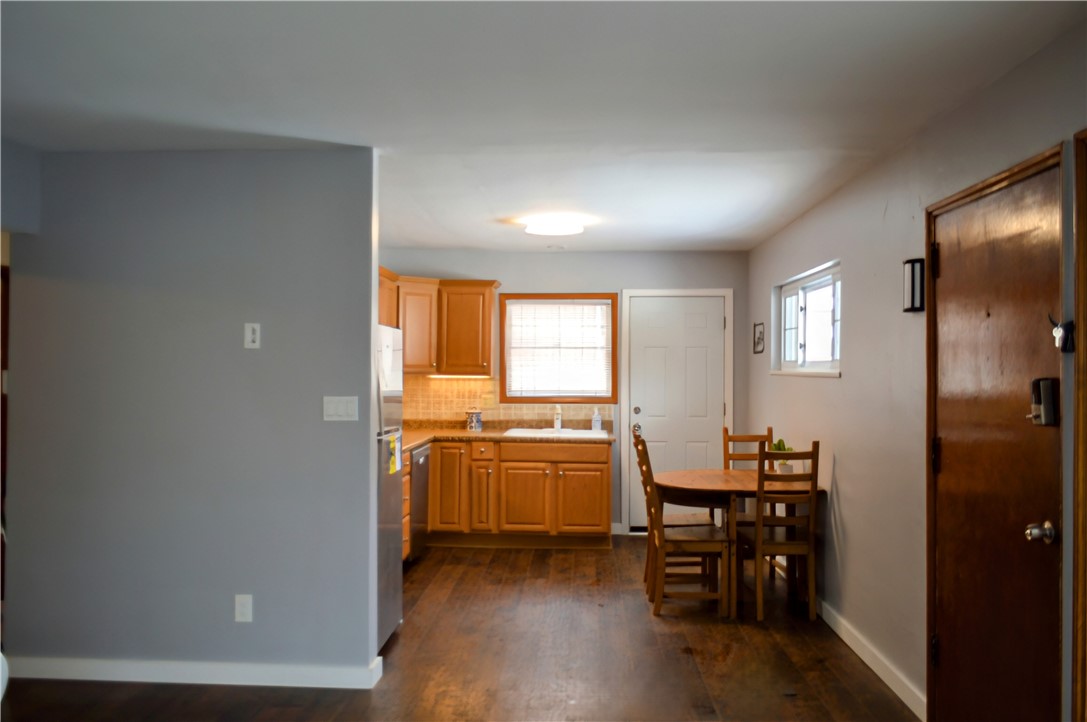 Wilkins Twp, Pennsylvania 15235, United States, 3 Bedrooms Bedrooms, ,2 BathroomsBathrooms,Residential,Contingent,78511