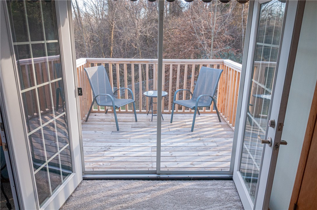 Wilkins Twp, Pennsylvania 15235, United States, 3 Bedrooms Bedrooms, ,2 BathroomsBathrooms,Residential,Contingent,78511