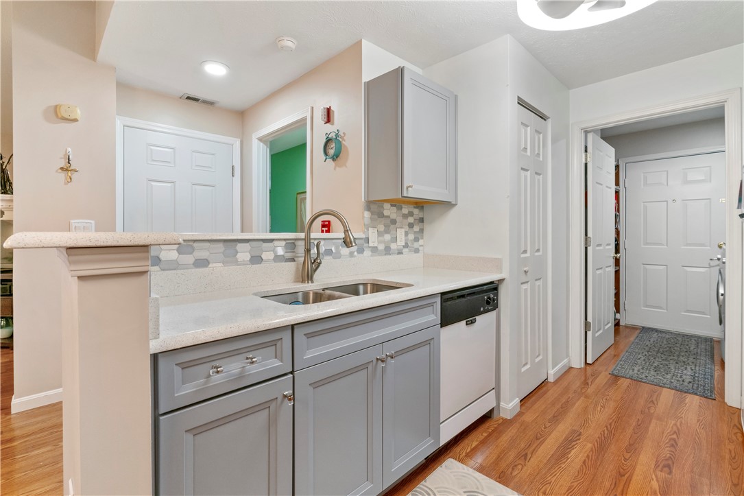 1206 Lenox Dr Dr #1206, Bethel Park, Pennsylvania image 13