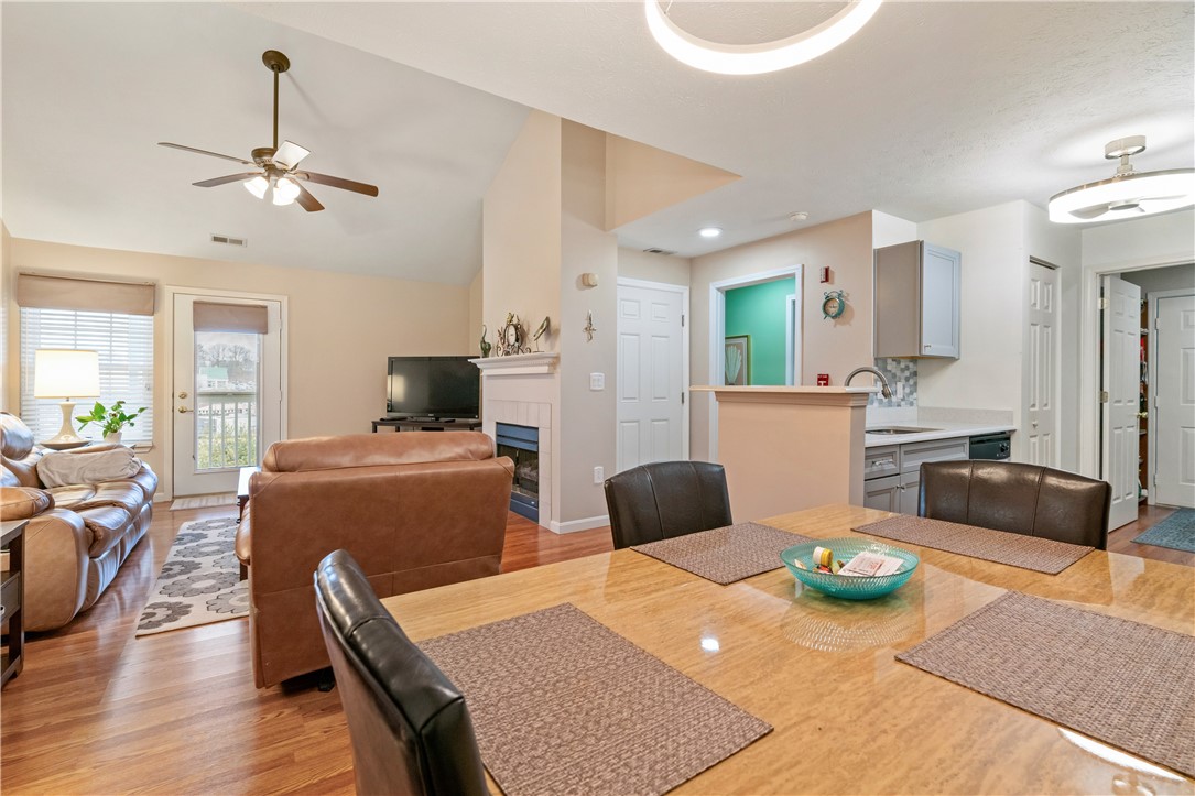 1206 Lenox Dr Dr #1206, Bethel Park, Pennsylvania image 9