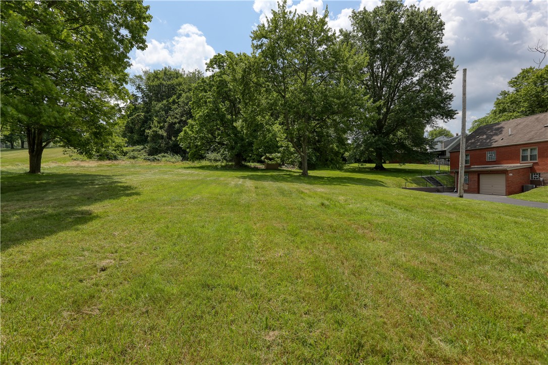 Chippewa Twp, Pennsylvania 15010, United States, 3 Bedrooms Bedrooms, ,1 BathroomBathrooms,Residential,Active,159165