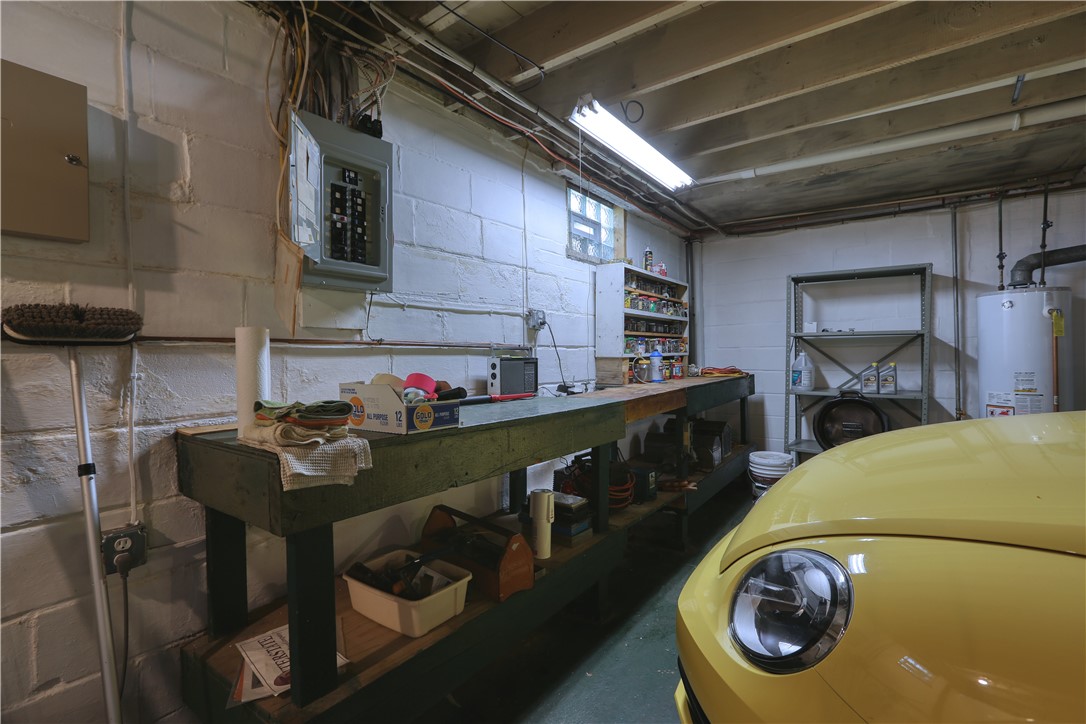 Chippewa Twp, Pennsylvania 15010, United States, 3 Bedrooms Bedrooms, ,1 BathroomBathrooms,Residential,Active,159165