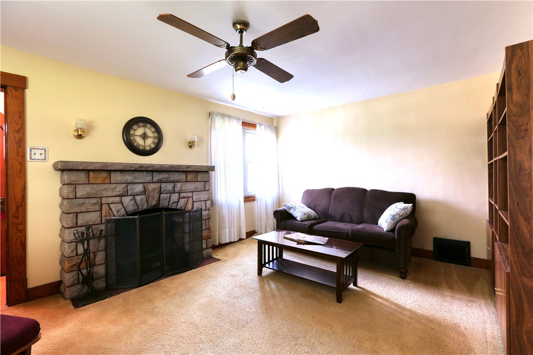 Chippewa Twp, Pennsylvania 15010, United States, 3 Bedrooms Bedrooms, ,1 BathroomBathrooms,Residential,Active,159165