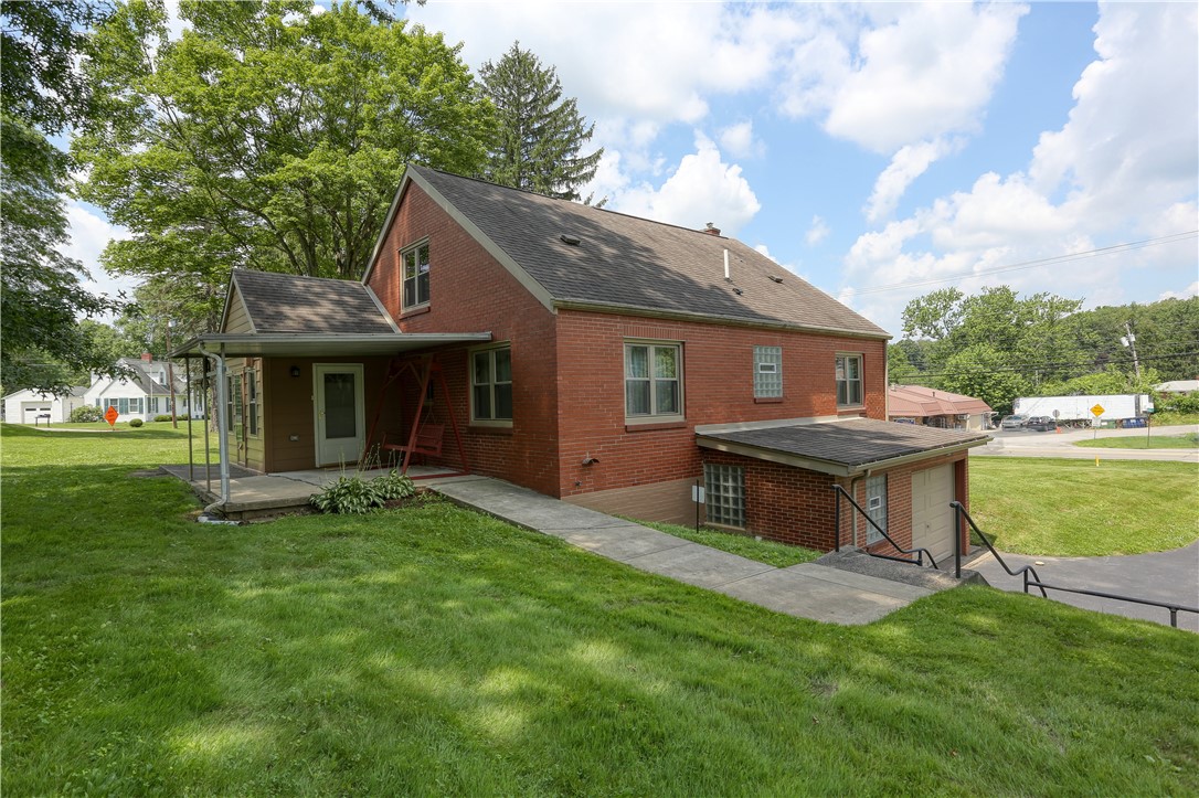 Chippewa Twp, Pennsylvania 15010, United States, 3 Bedrooms Bedrooms, ,1 BathroomBathrooms,Residential,Active,159165