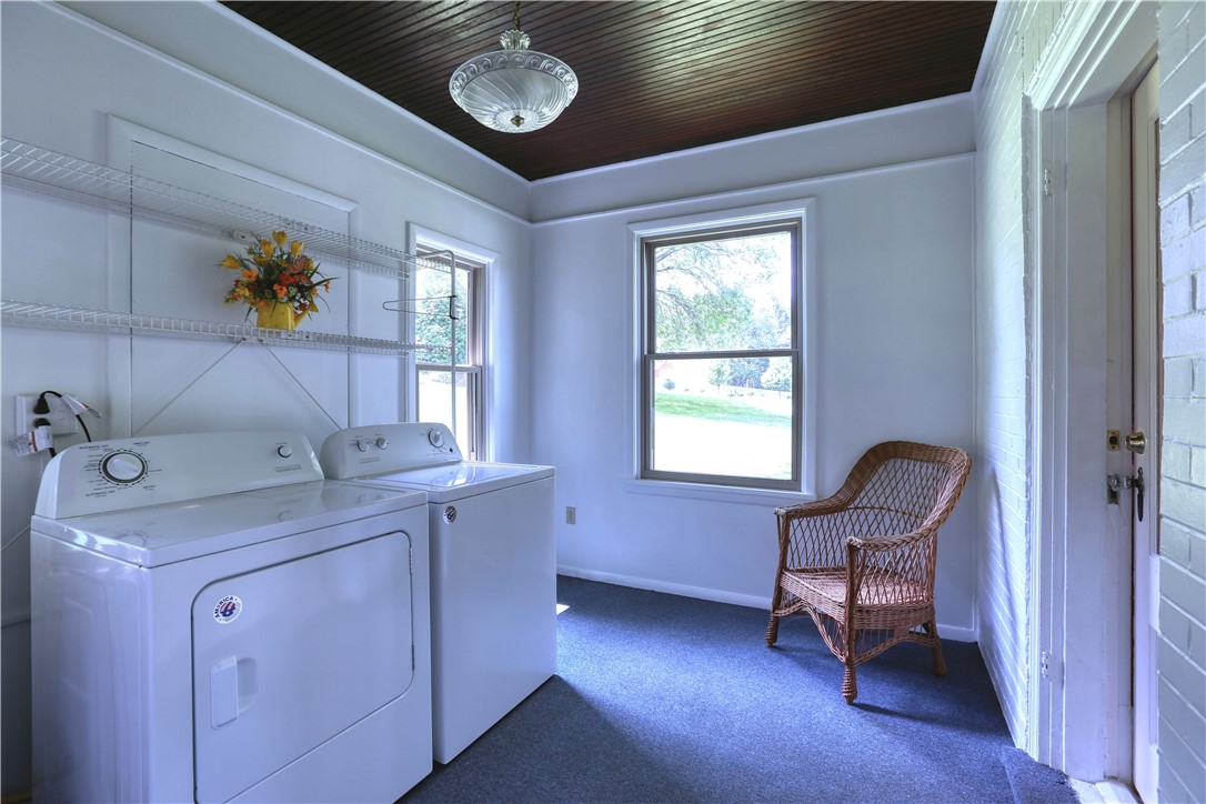 Chippewa Twp, Pennsylvania 15010, United States, 3 Bedrooms Bedrooms, ,1 BathroomBathrooms,Residential,Active,159165