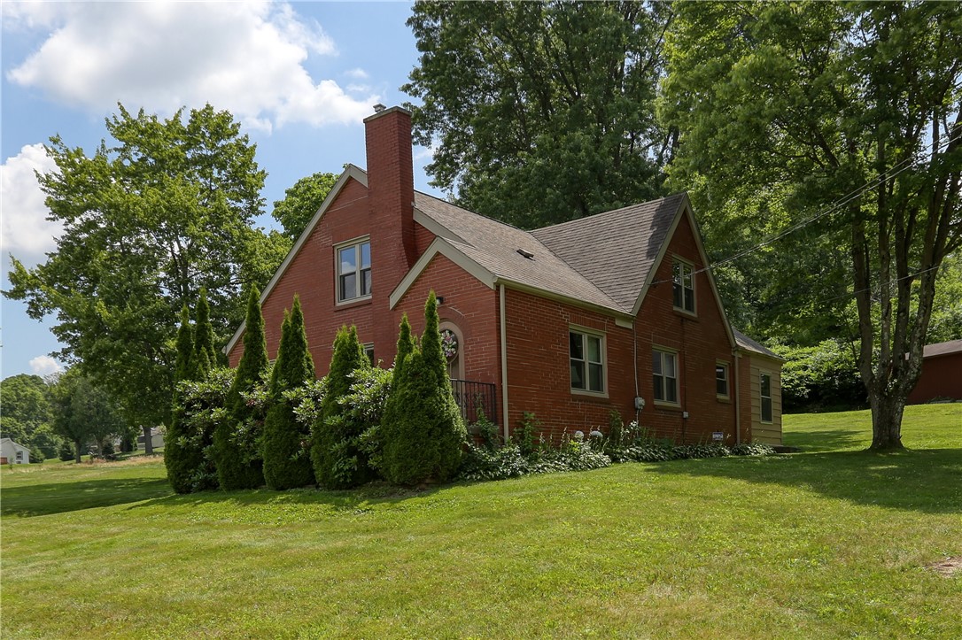 Chippewa Twp, Pennsylvania 15010, United States, 3 Bedrooms Bedrooms, ,1 BathroomBathrooms,Residential,Active,159165