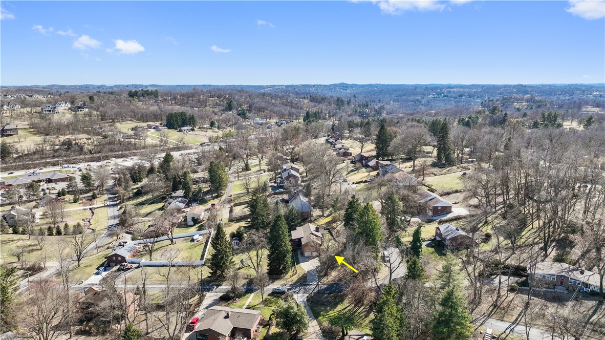 Peters Twp, Pennsylvania 15317, United States, 4 Bedrooms Bedrooms, ,3 BathroomsBathrooms,Residential,Contingent,87149