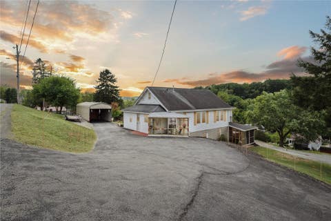 Photo for 425 Cherry Ave
