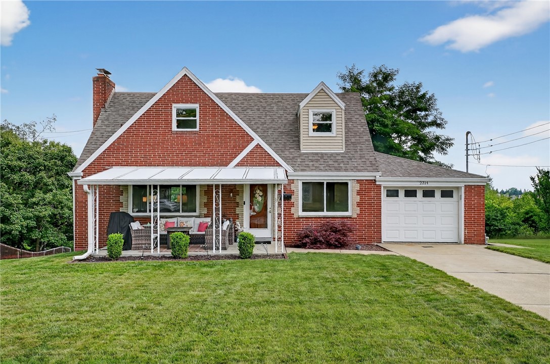 Brookline, Pennsylvania 15226, United States, 2 Bedrooms Bedrooms, ,3 BathroomsBathrooms,Residential,Contingent,163478