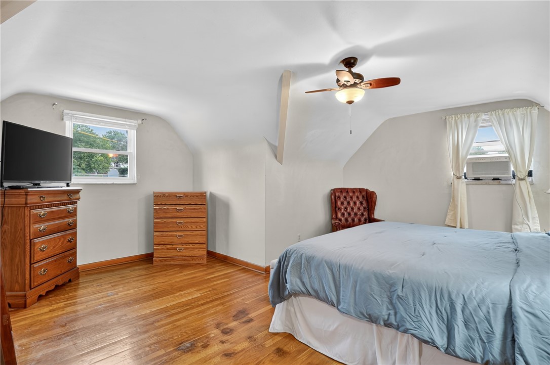 Brookline, Pennsylvania 15226, United States, 2 Bedrooms Bedrooms, ,3 BathroomsBathrooms,Residential,Contingent,163478