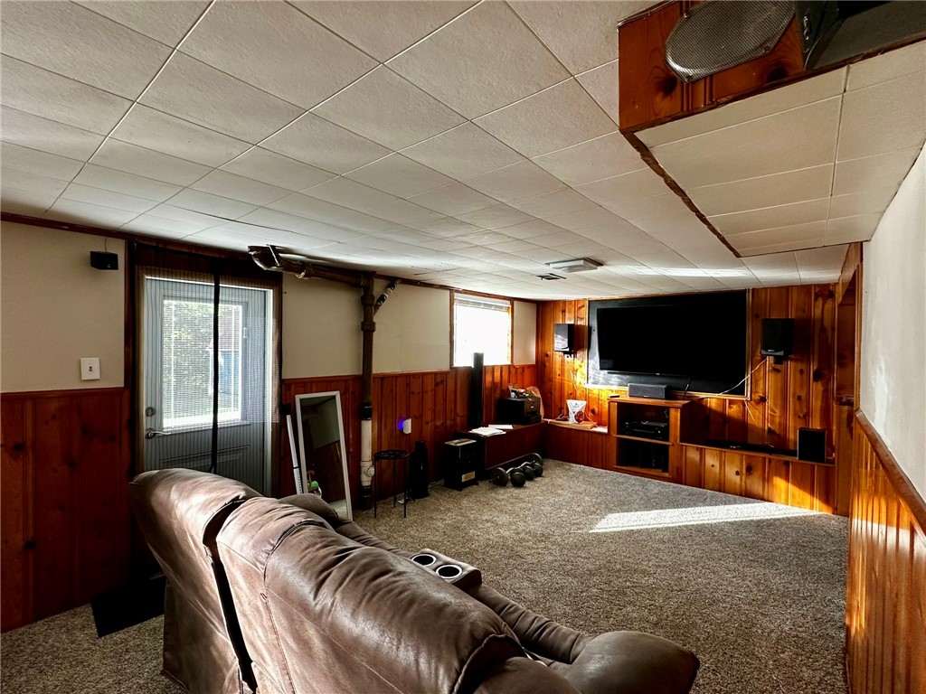 Brookline, Pennsylvania 15226, United States, 2 Bedrooms Bedrooms, ,3 BathroomsBathrooms,Residential,Contingent,163478