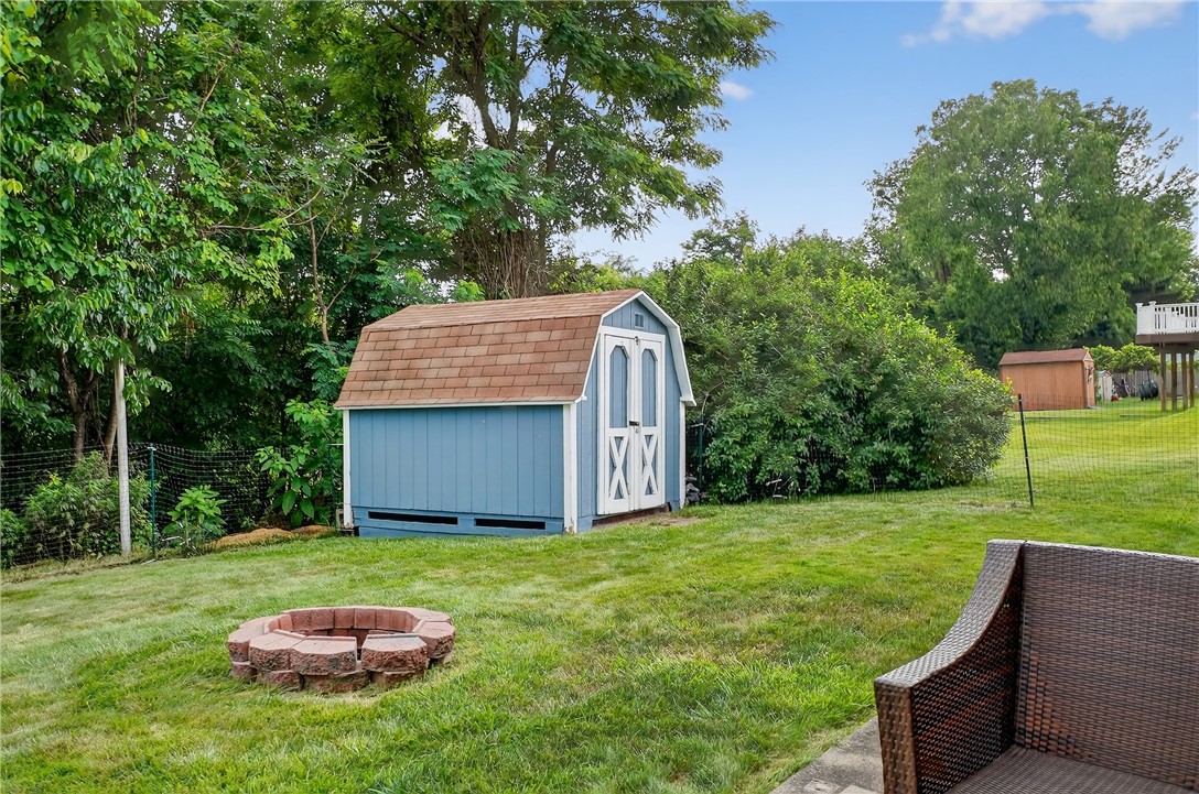 Brookline, Pennsylvania 15226, United States, 2 Bedrooms Bedrooms, ,3 BathroomsBathrooms,Residential,Contingent,163478