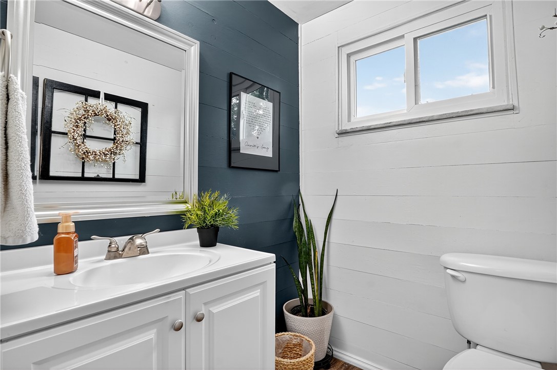 Brookline, Pennsylvania 15226, United States, 2 Bedrooms Bedrooms, ,3 BathroomsBathrooms,Residential,Contingent,163478