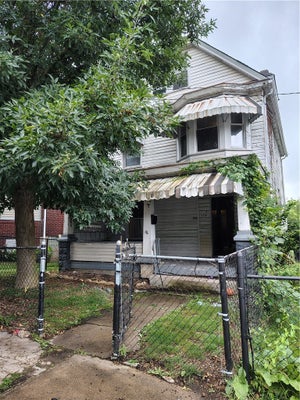 1519 VICTORIA AVE, NEW KENSINGTON, PA 15068 - Image fd6ee648486d71a8b7d9fe2e16a029eb/738153020