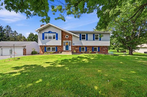Photo for 182 Bear Creek Rd