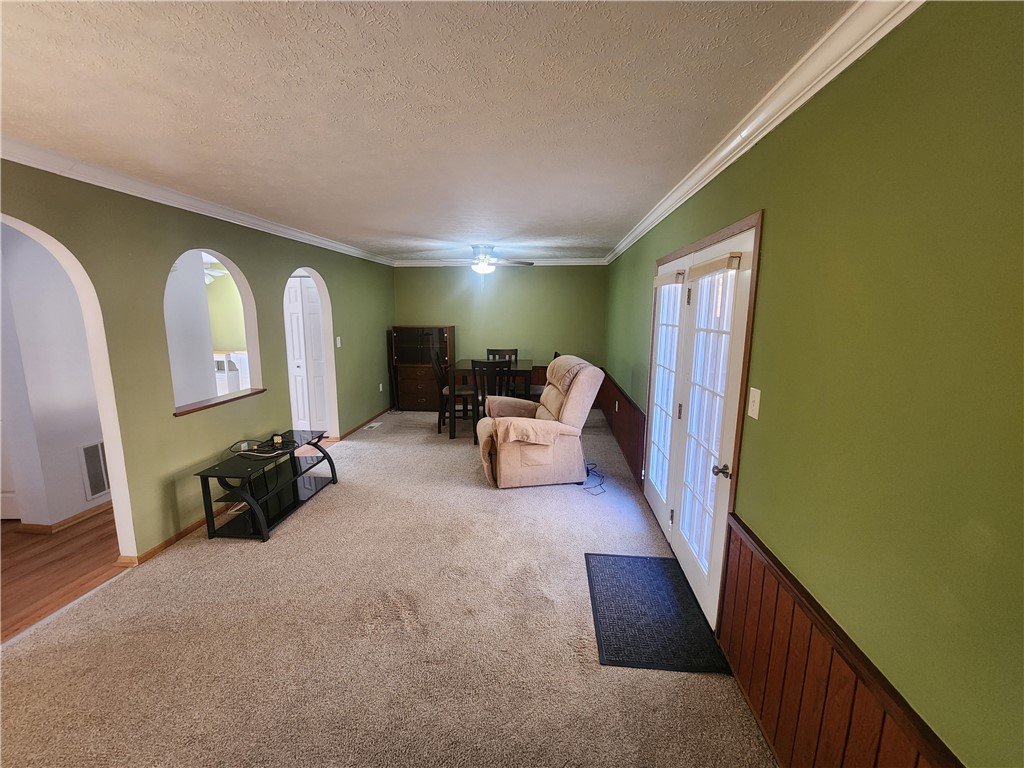 158 Old English Road