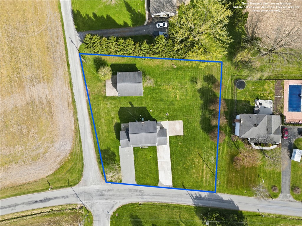 323 Brewster Rd