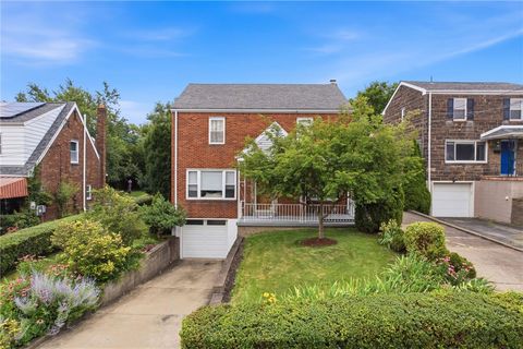 Photo of 4329 Glen Lytle Rd, Pittsburgh, PA 15217 (MLS # 1764117)