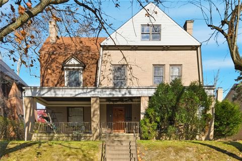 Photo of 5589 Bryant St, Pittsburgh, PA 15206 (MLS # 1731184)