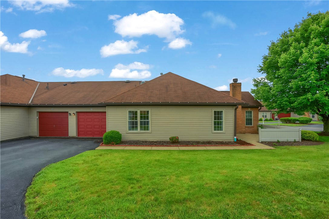 33 Ashford Dr