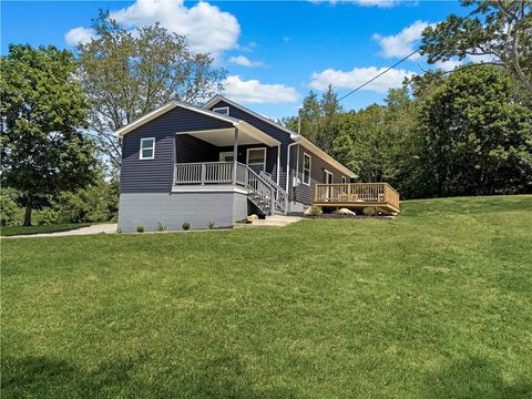 Photo for 29 Savannah Gardner Rd