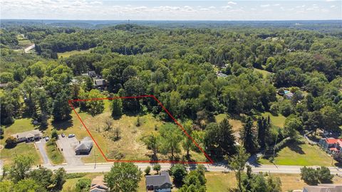 2425 Rochester Rd Franklin Park PA 15143