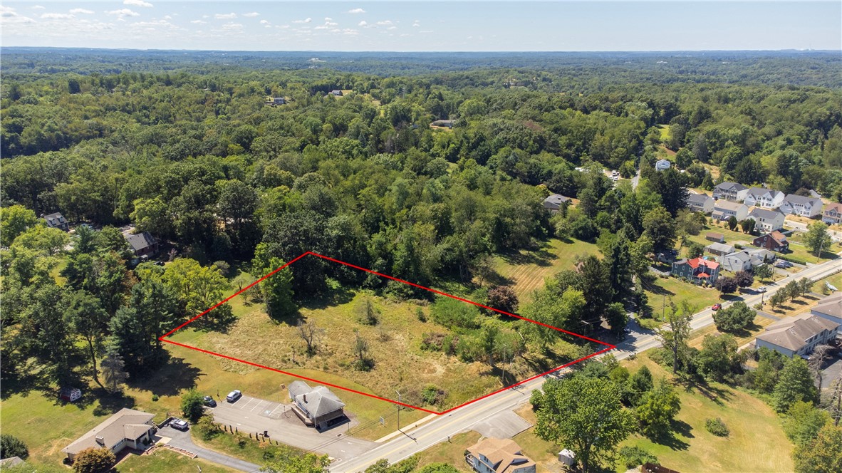 2425 Rochester Rd