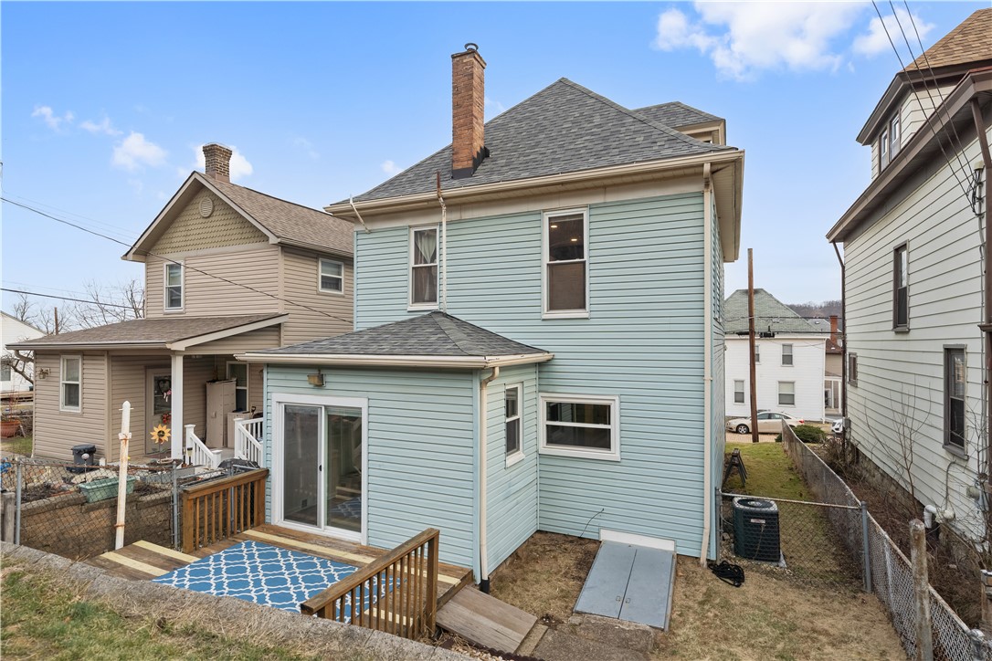 1702 Vance Ave Ave, Coraopolis, Pennsylvania image 3