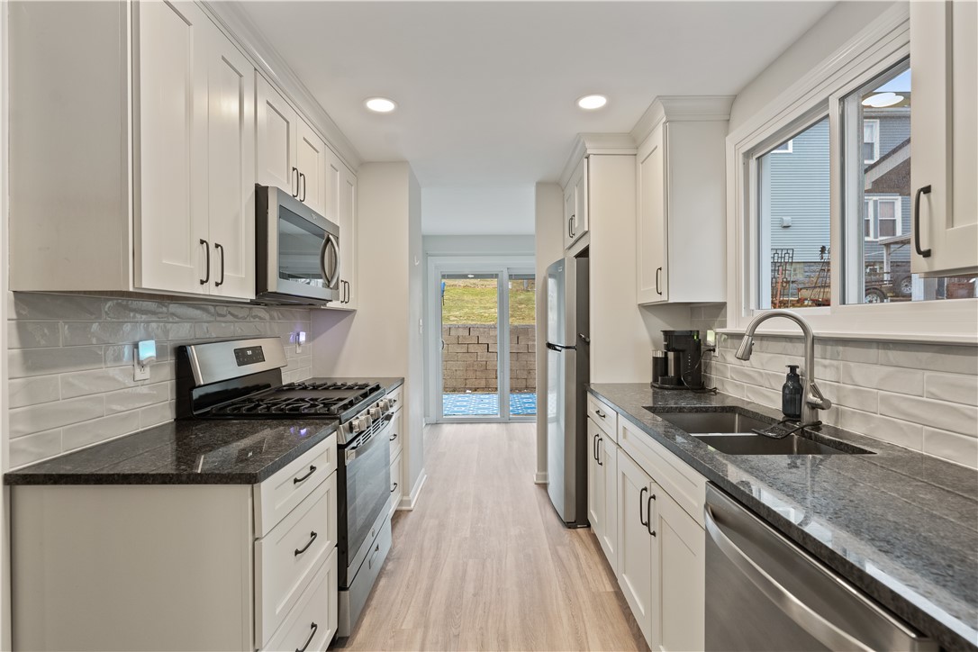 1702 Vance Ave Ave, Coraopolis, Pennsylvania image 22