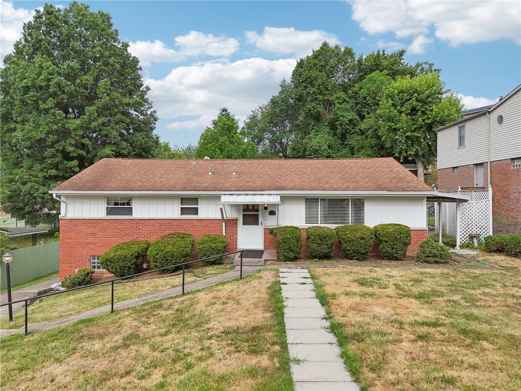 View N Franklin Twp, PA 15301 house