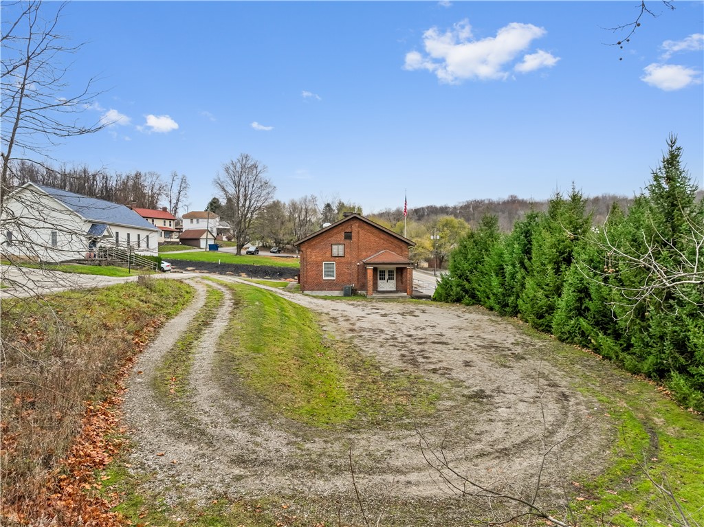 Cecil, Pennsylvania 15350, United States, ,Commercial,Active,29910