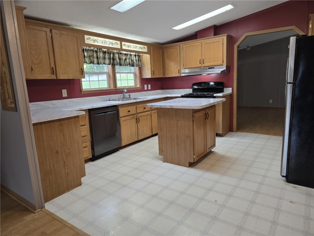 417 Pine Hill Rd