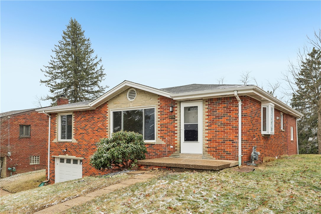 6854 Ridgevue Dr Dr, South Park, Pennsylvania image 2