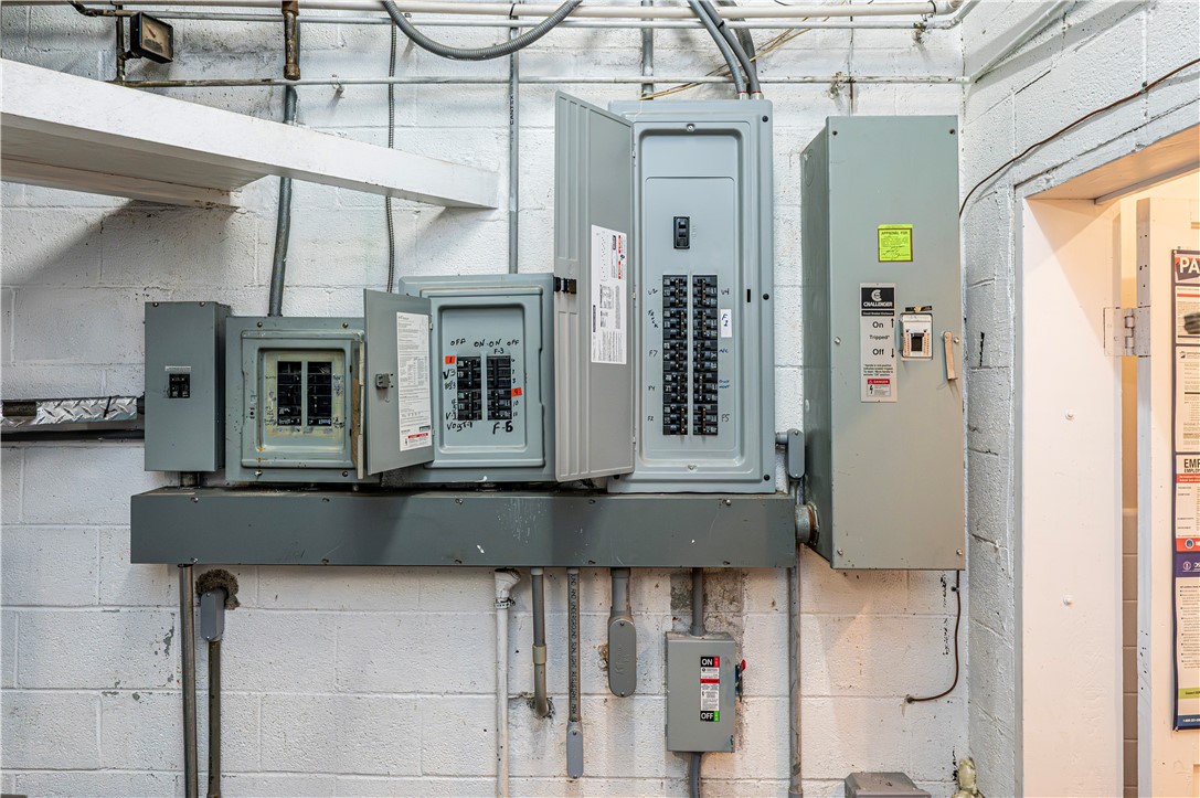 Jeannette, Pennsylvania 15644, United States, ,Commercial,Active,234199