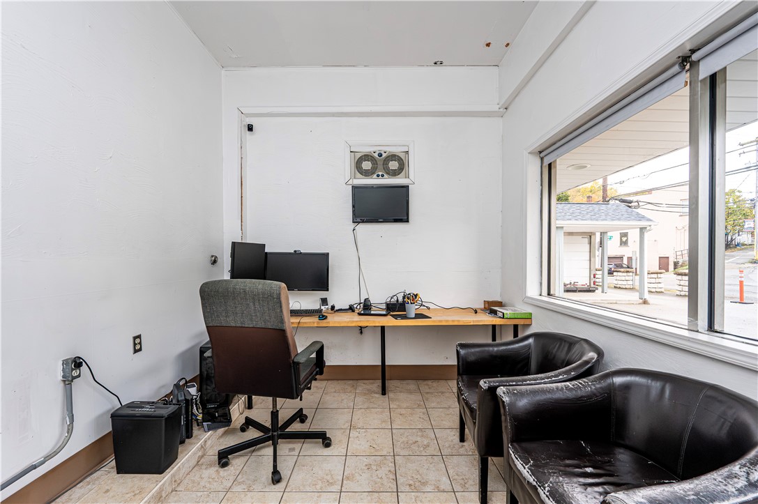 Jeannette, Pennsylvania 15644, United States, ,Commercial,Active,234199