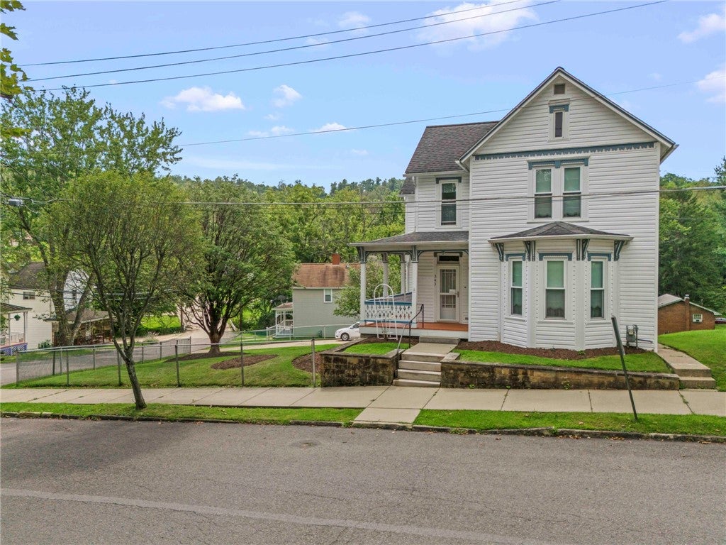 343 Dewey Ave