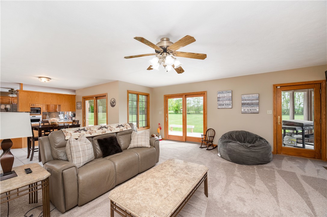 Connoquenessing Twp, Pennsylvania 16053, United States, 4 Bedrooms Bedrooms, ,4 BathroomsBathrooms,Residential,Active,148668