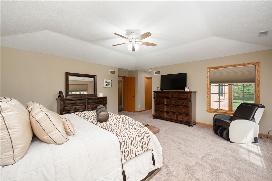 Connoquenessing Twp, Pennsylvania 16053, United States, 4 Bedrooms Bedrooms, ,4 BathroomsBathrooms,Residential,Active,148668