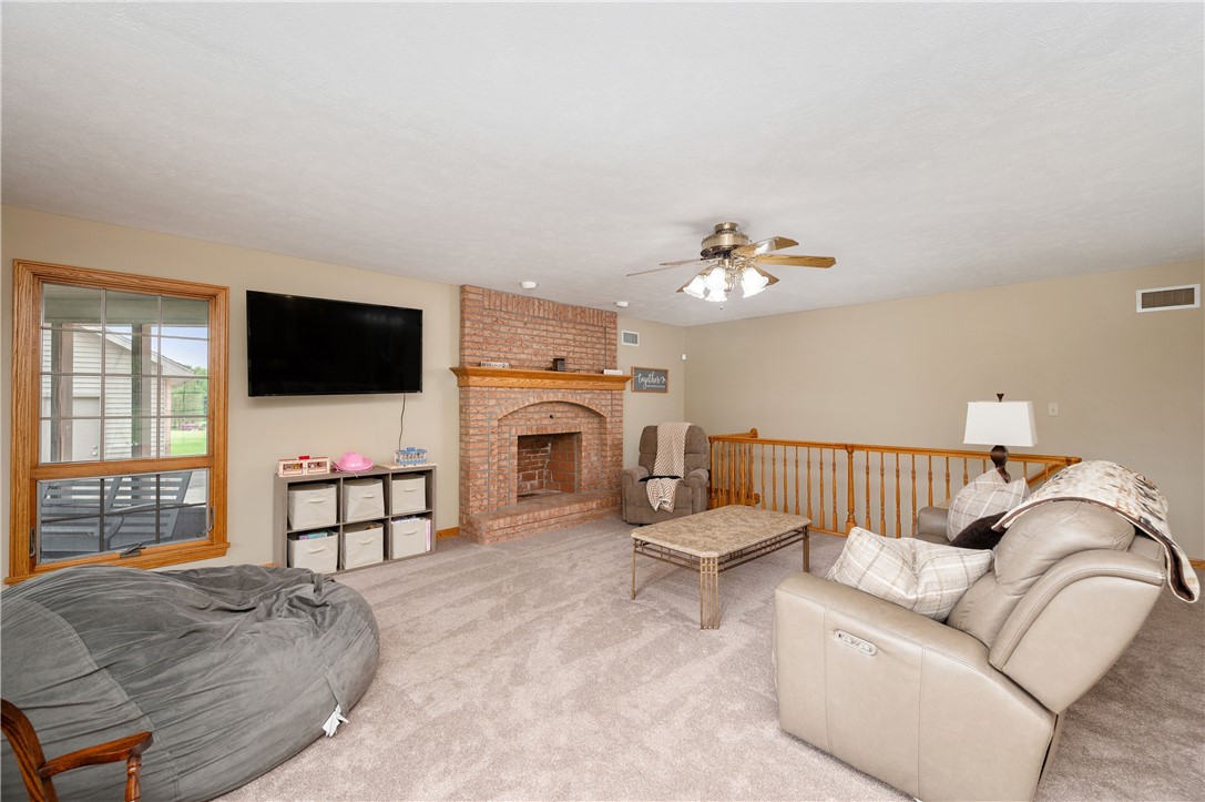 Connoquenessing Twp, Pennsylvania 16053, United States, 4 Bedrooms Bedrooms, ,4 BathroomsBathrooms,Residential,Active,148668