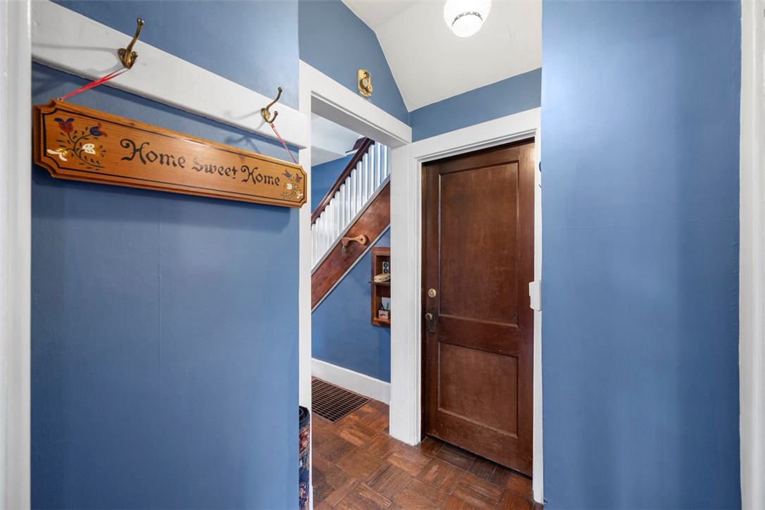 Forest Hills Boro, Pennsylvania 15221, United States, 3 Bedrooms Bedrooms, ,3 BathroomsBathrooms,Residential,Contingent,122354