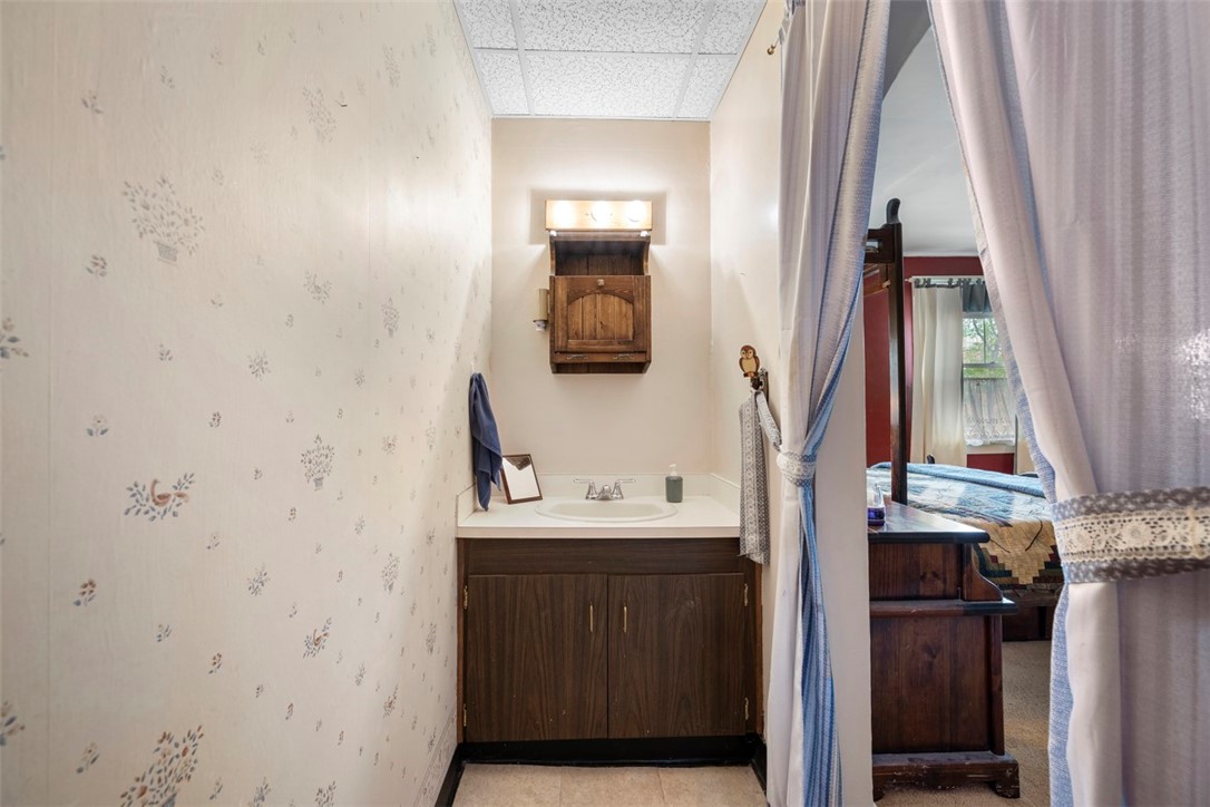 Forest Hills Boro, Pennsylvania 15221, United States, 3 Bedrooms Bedrooms, ,3 BathroomsBathrooms,Residential,Contingent,122354