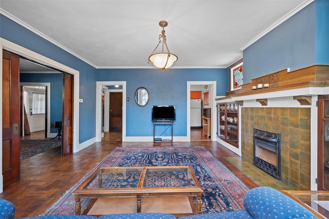 Forest Hills Boro, Pennsylvania 15221, United States, 3 Bedrooms Bedrooms, ,3 BathroomsBathrooms,Residential,Contingent,122354