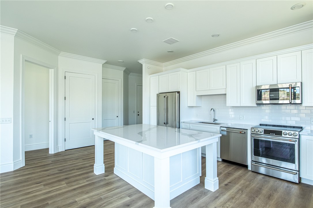 1 1st Street St #401, Oakmont, Pennsylvania image 8